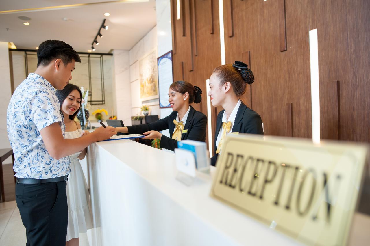 Da Nang Riverside Hotel Bagian luar foto
