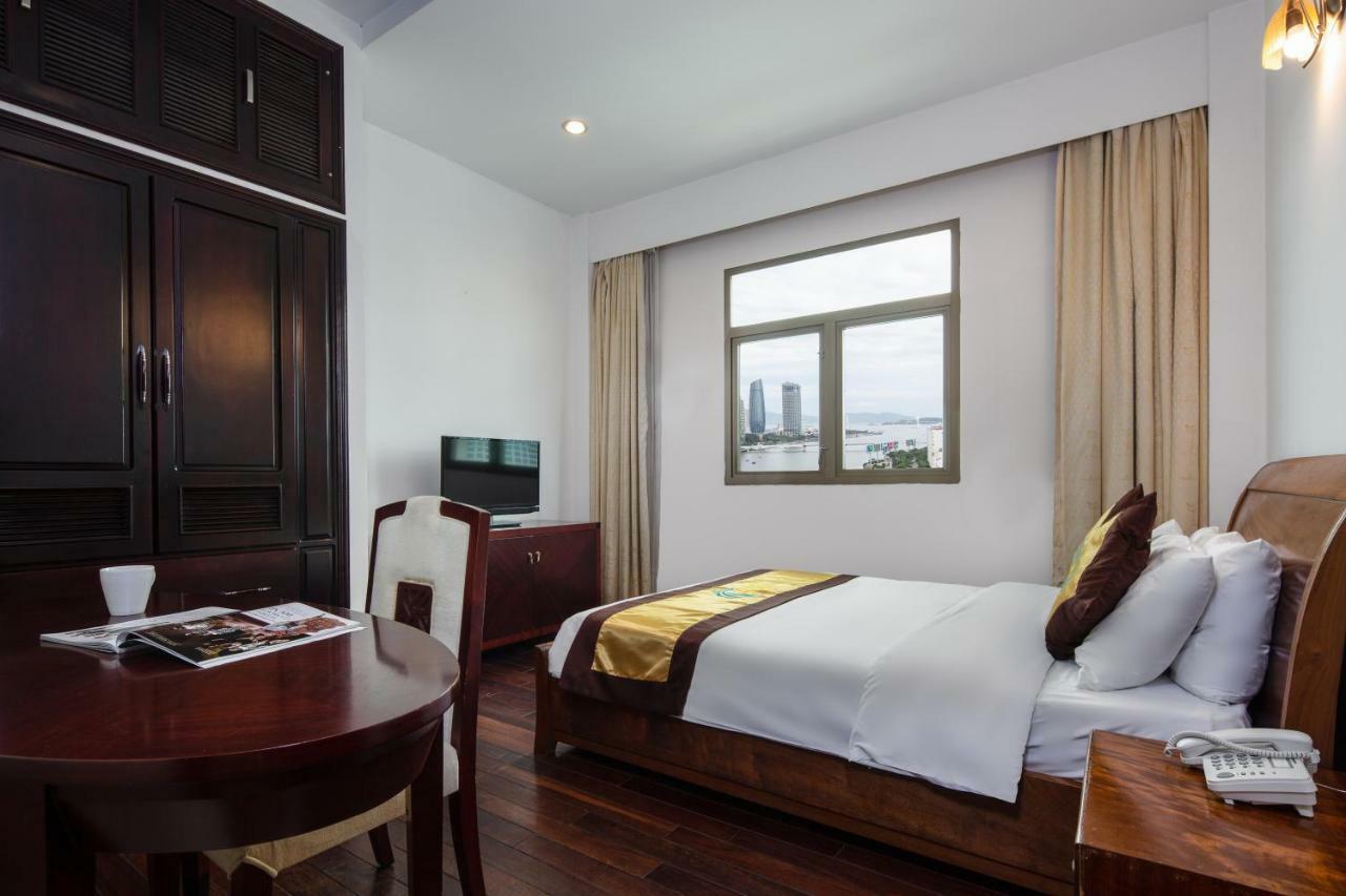 Da Nang Riverside Hotel Bagian luar foto