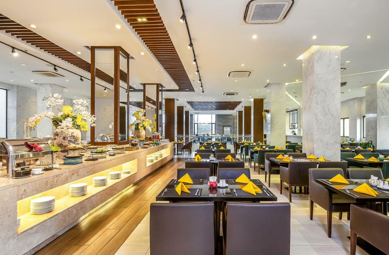 Da Nang Riverside Hotel Bagian luar foto